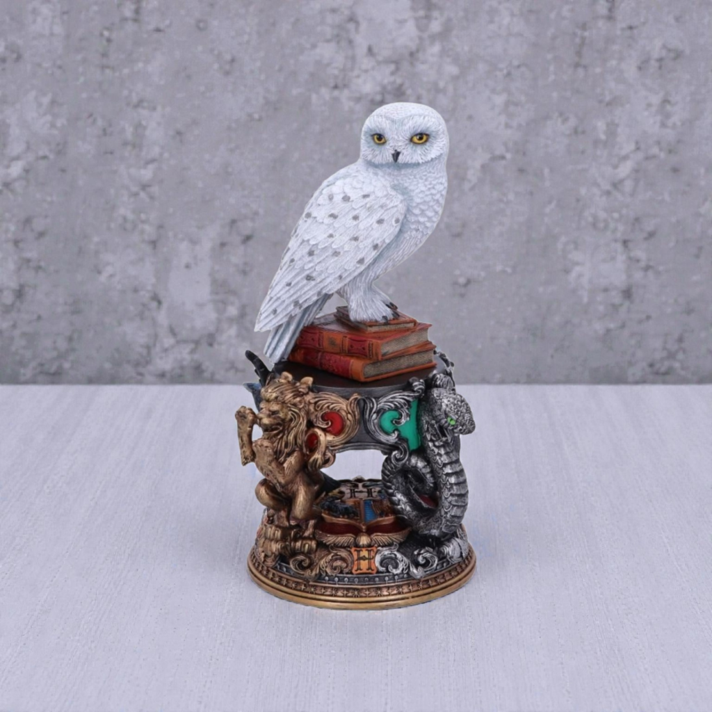 Harry Potter Hedwig Figurine 22cm